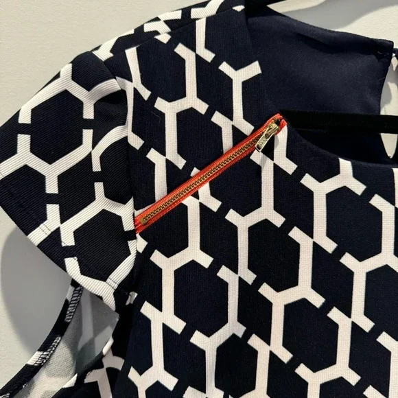 Madison Leigh Cap Sleeve Dress | Geometric Design | 20W - Picture 3 of 7